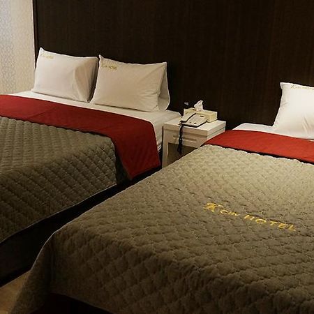K City Hotel Szöul Szoba fotó